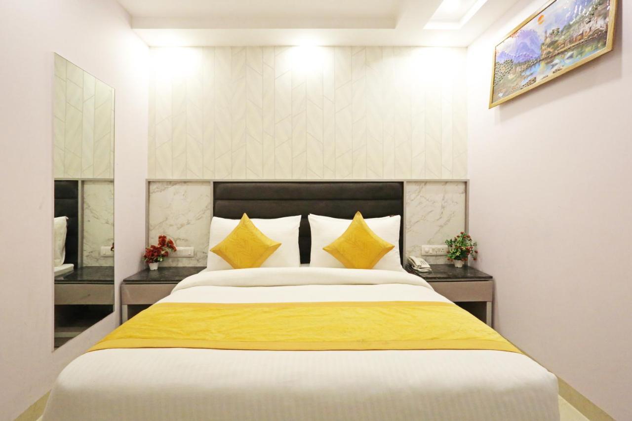 Frankstay By Hotel Mayfair Newly Built - New Delhi Exteriör bild