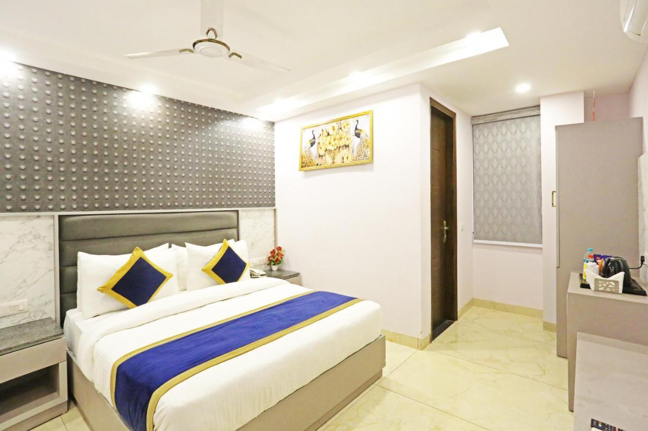 Frankstay By Hotel Mayfair Newly Built - New Delhi Exteriör bild
